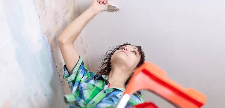 Ready to Get Rid of Your Moldy Santa Clarita Home? Call Now for a Fast Cash Offer